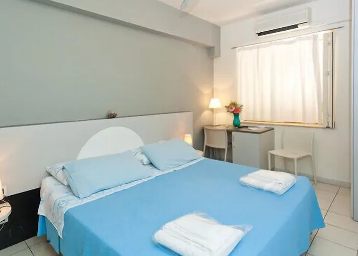 Hotel Rainbow 2*